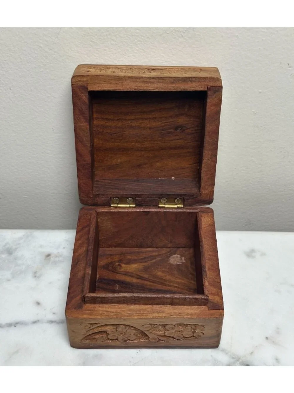 Hand Carved Wooden Keepsake Box, Floral Carved Wood Jewelry Box Vintage Style